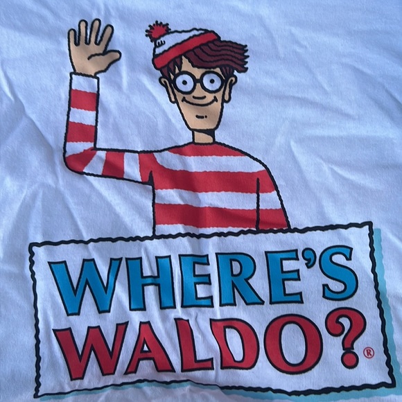 Where’s Waldo Search Puzzle Character Long Sleeve Super Cute Tee. NWOT. - Picture 4 of 5